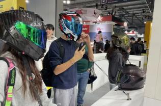 For 32 years, Eternity Group has been dedicated to one thing: How does it define helmet safety with "hardcore" craftsmanship?