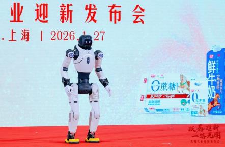 "Leaping horse welcomes the new year, with bright prospects ahead." The launch event of Guangming Dairy for the new year has successfully concluded. The diversified layout has opened up a vibrant chapter for the Spring Festival in the Year of th