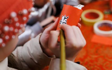 Chinese New Year Lights Up Moscow's Central Area; Spring Festival Culture Becomes New Scenery for China-Russia Exchanges