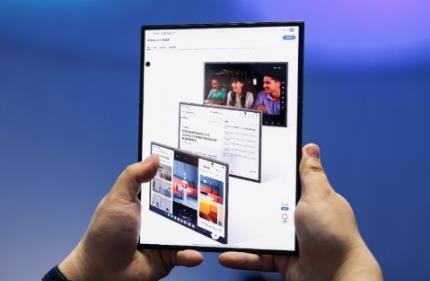 What does a Samsung Galaxy Z TriFold look like in the eyes of users? These reviews will reveal the answer for you.