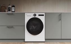 LG Electronics made a grand debut at AWE with its comprehensive clothing washing, drying and care solution, using AI technology to define a new smart and healthy washing and care ecosystem.